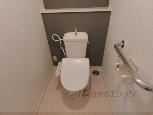 トイレ(トイレ)