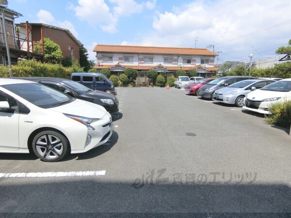 駐車場(駐車場)