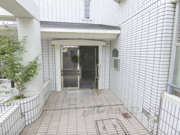 エントランス(エントランス)