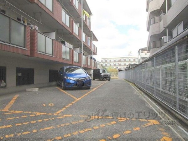 駐車場(駐車場)