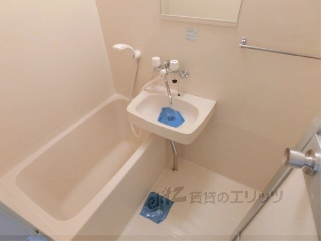 物件内観写真3　(風呂)