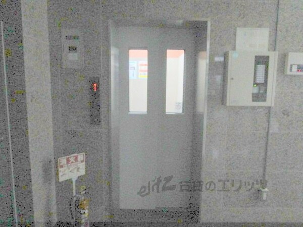 その他(エレベーター)