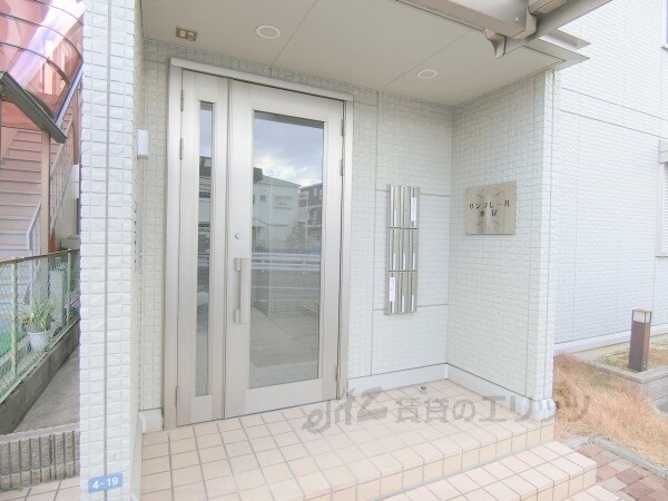 エントランス(エントランス)