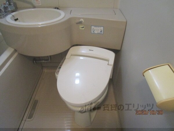 トイレ(トイレ)