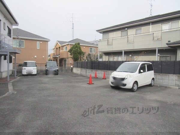 駐車場(駐車場)