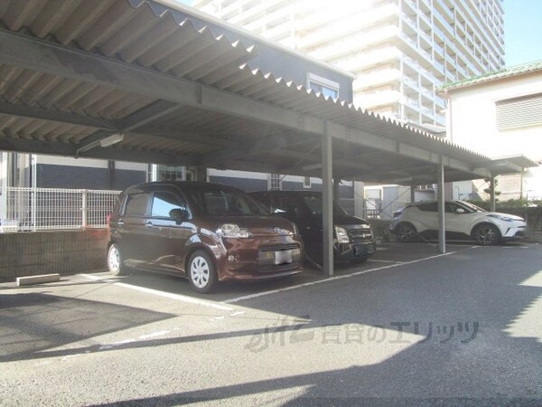 駐車場(駐車場)