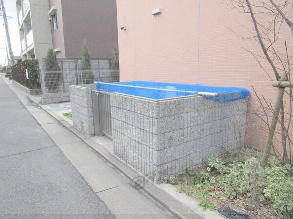 設備(ゴミ置き場)