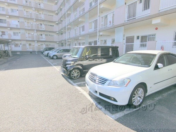 駐車場(駐車場)