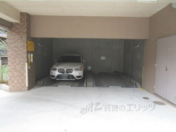 駐車場(駐車場)