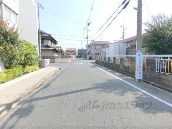 その他(前面道路)