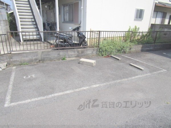 駐車場(駐車場)