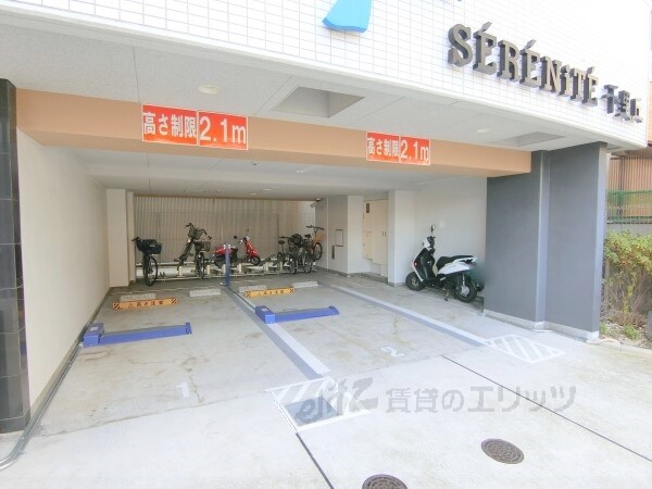 駐車場(駐車場)