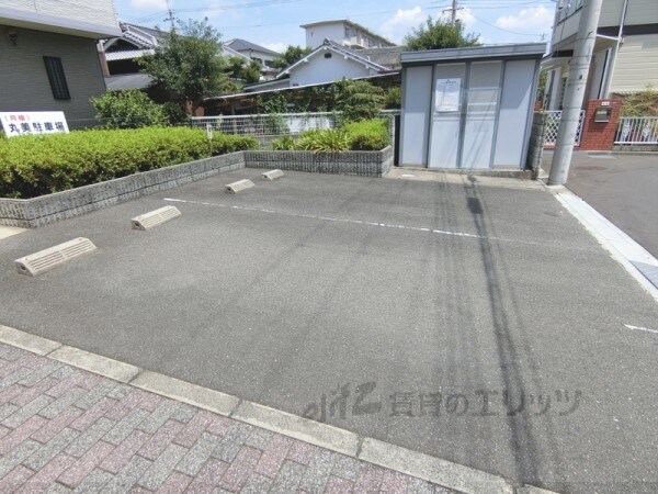 駐車場(駐車場)