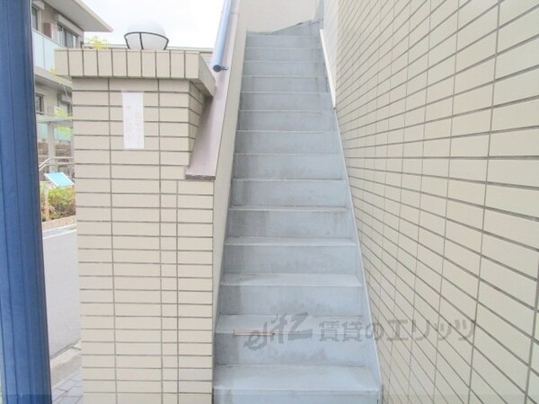 ロビー(階段)