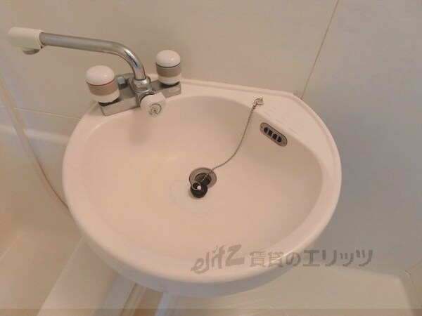 バス／シャワールーム等(洗面台)