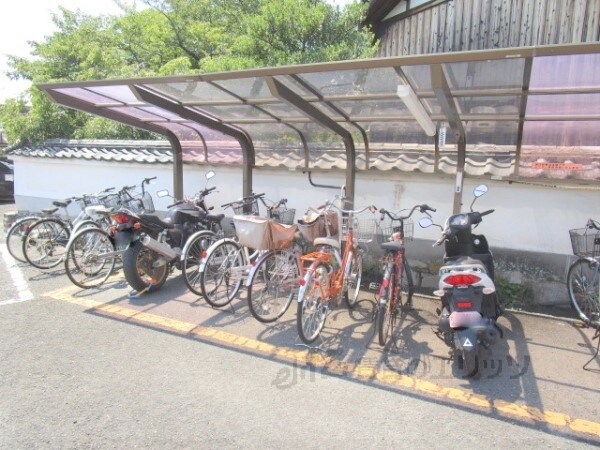 その他(駐輪場)