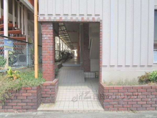 エントランス(エントランス)