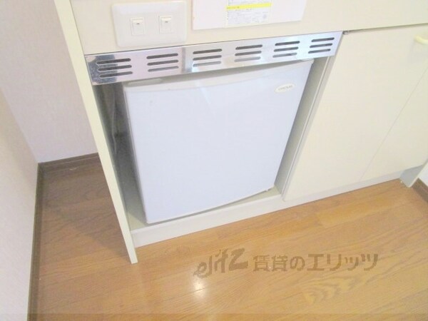 設備(冷蔵庫)