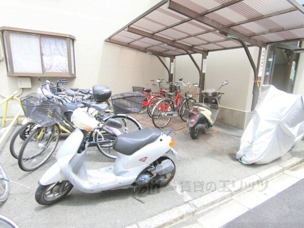 その他(駐輪場)