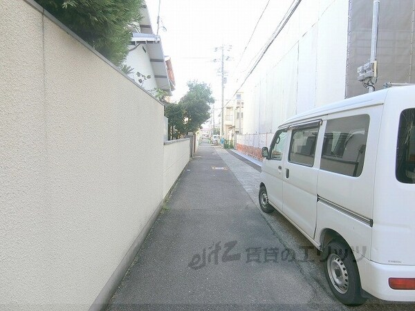その他(前面道路)