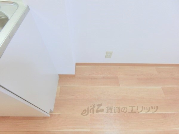 設備(冷蔵庫置場)