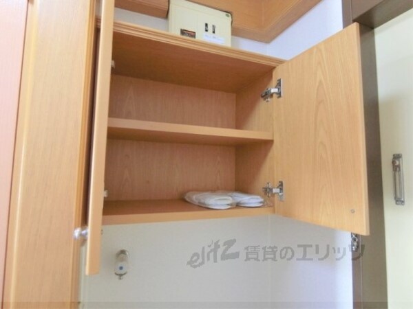 設備(下駄箱)