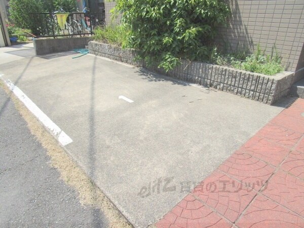駐車場(駐車場)