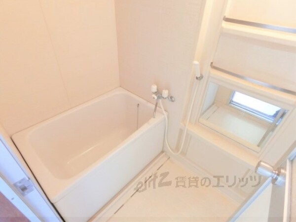 バス／シャワールーム等(風呂)