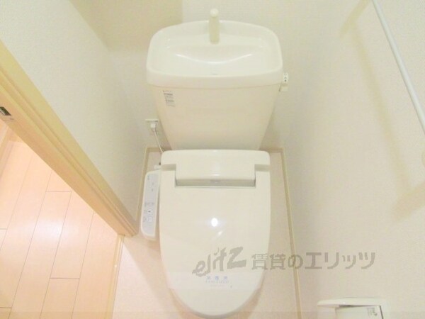 トイレ(トイレ)