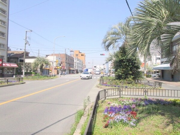 その他(前面道路)