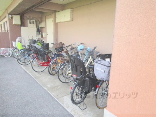 その他(駐輪場)