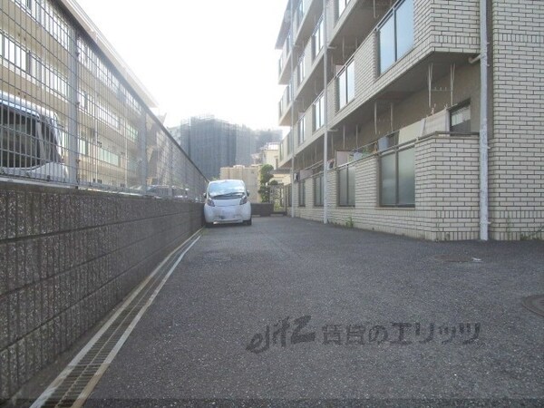 駐車場(駐車場)