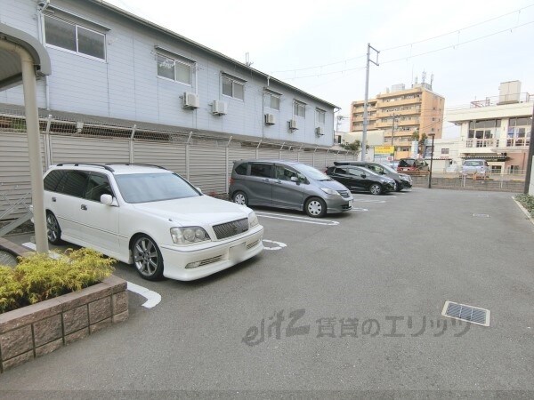 駐車場(駐車場)