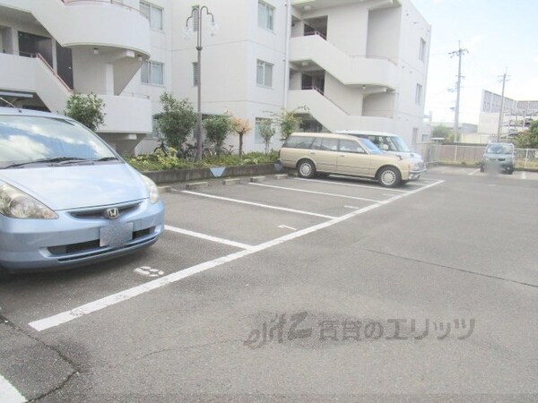駐車場(駐車場)
