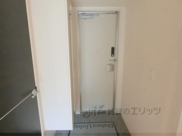 玄関(玄関)