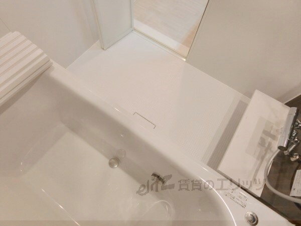 バス／シャワールーム等(風呂)