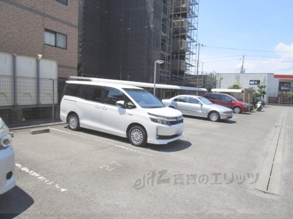 駐車場(駐車場)