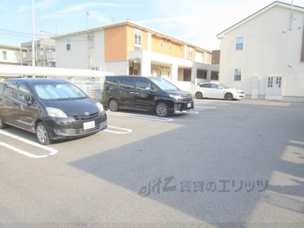 駐車場(駐車場)