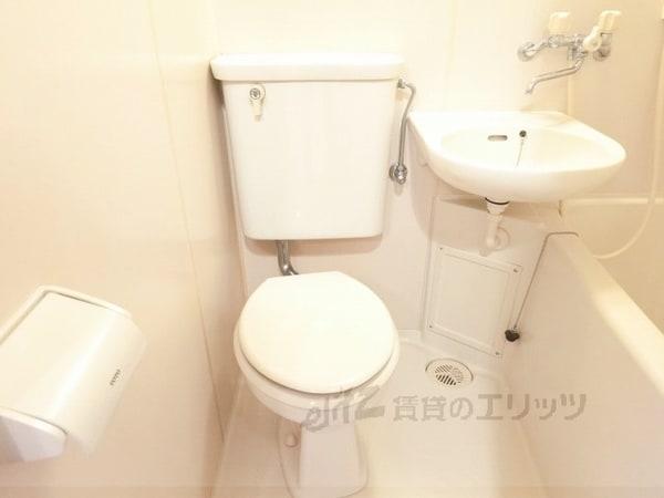トイレ(トイレ)