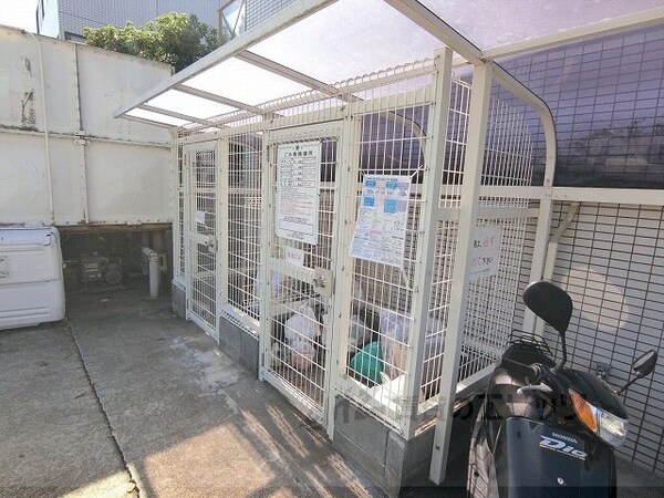 設備(ゴミ置き場)