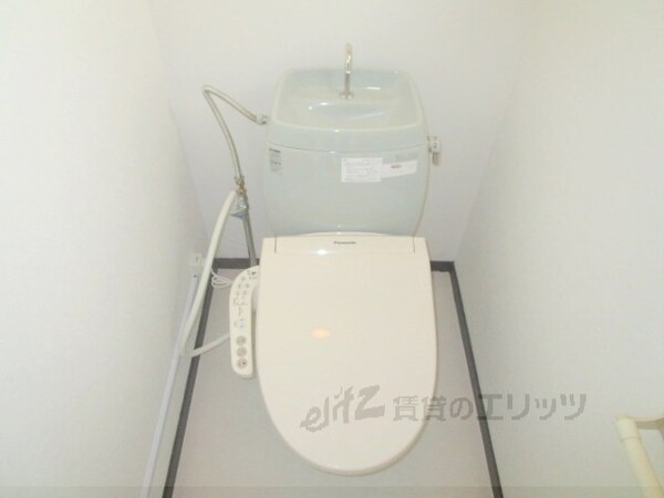 トイレ(トイレ)