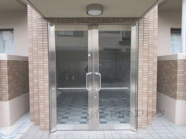 エントランス(エントランス)