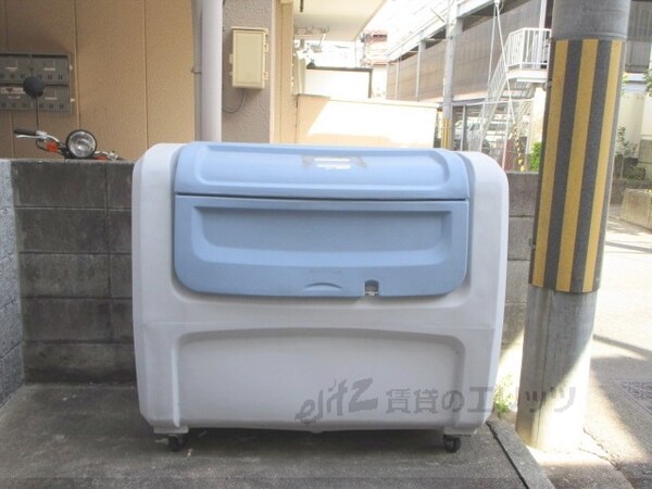 設備(ゴミ置き場)