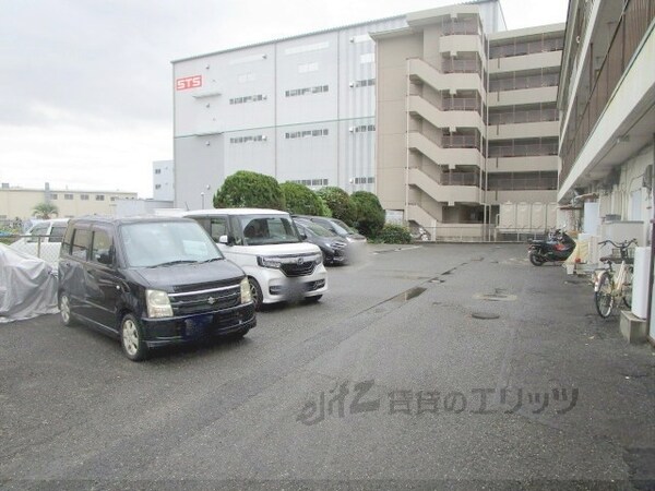 駐車場(駐車場)