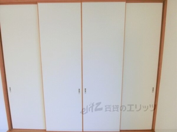 収納(収納)