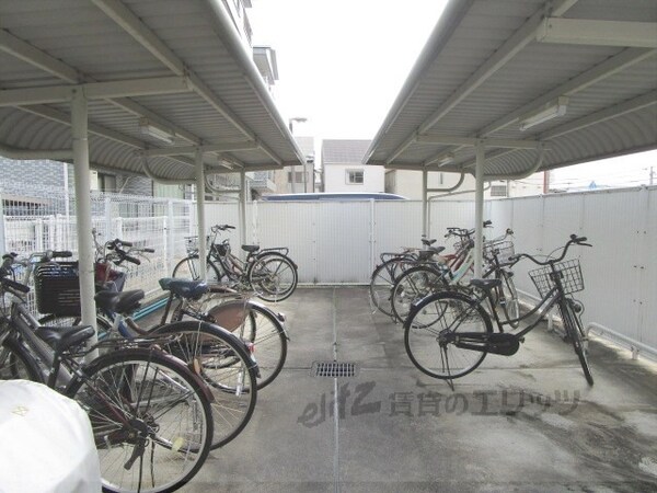 その他(駐輪場)