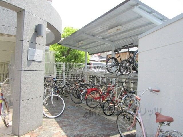 物件内観写真23　(駐輪場)