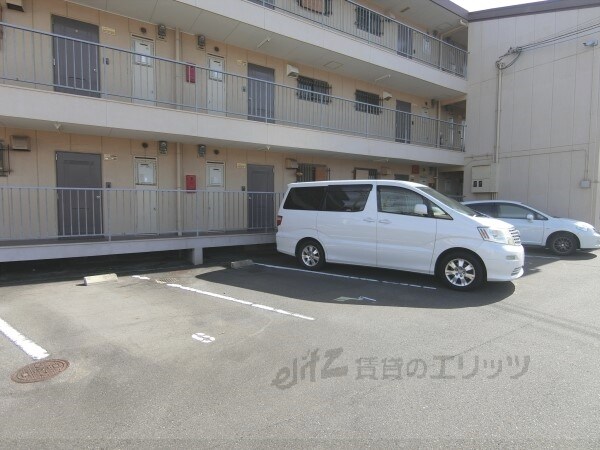 駐車場(駐車場)