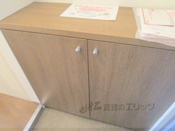 設備(下駄箱)