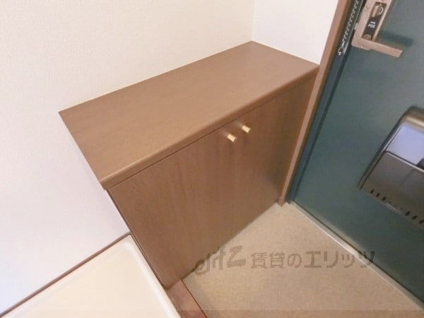 設備(下駄箱)